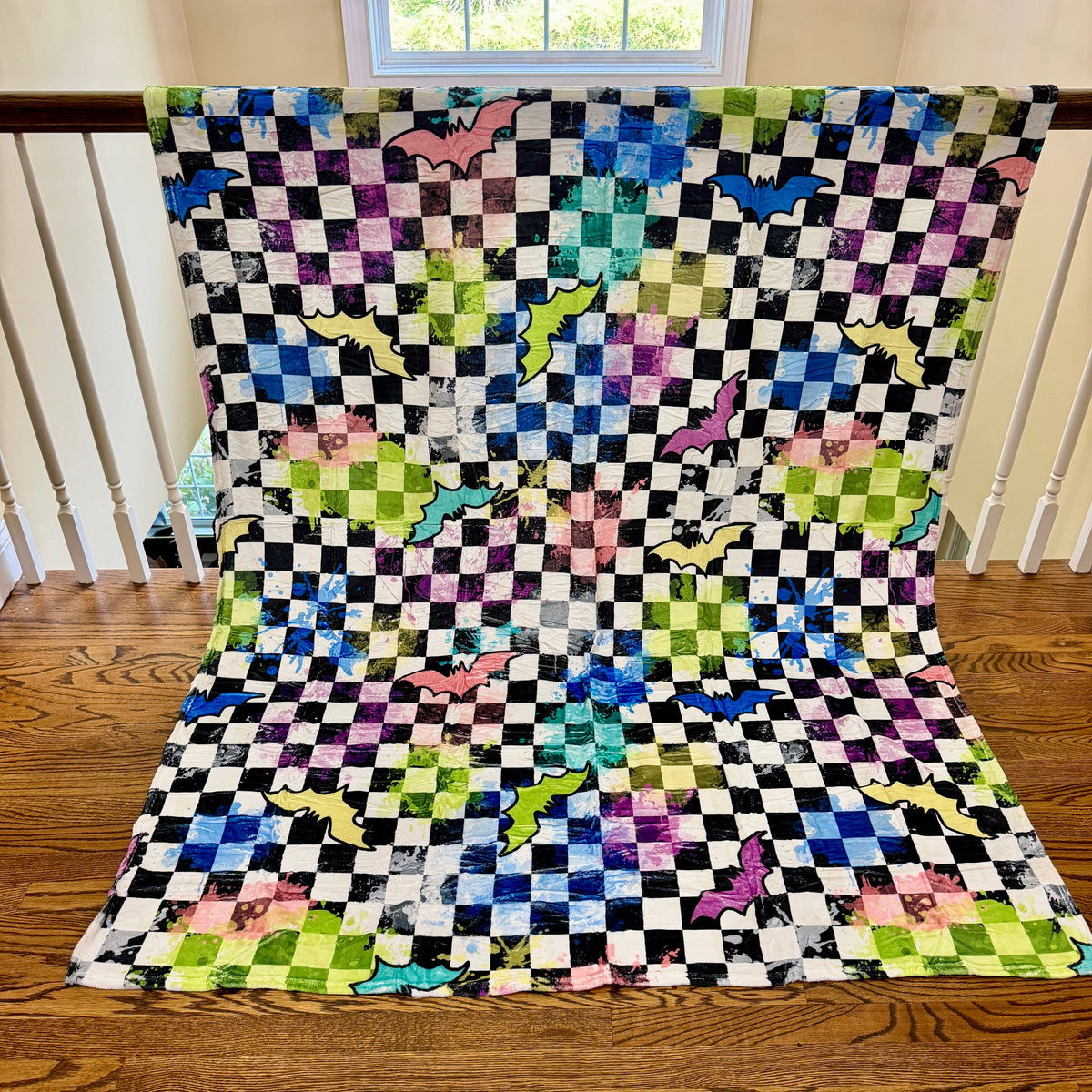 Blanket Halloween #24 - Rainbow Bat Checker